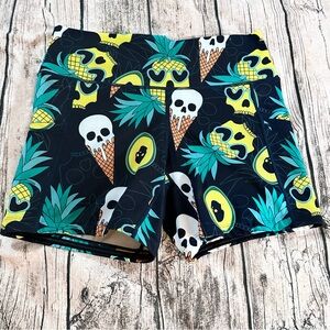 Constantly Varied Gear Tropical Skull Ice Cream Cone Tight Fit Shorts size L